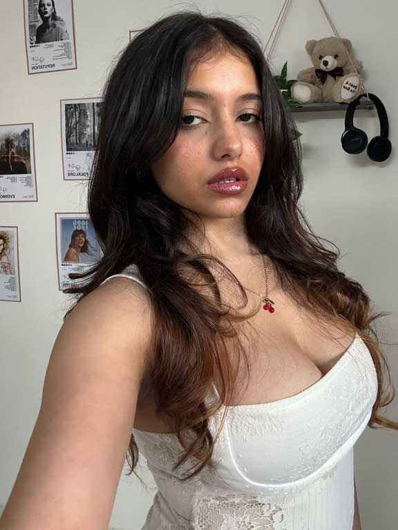 Shetal Call Girl Udaipur Escort